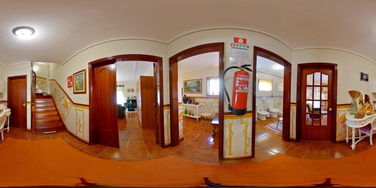 A Casa Da Ti Laura - Al Otel Aveiro Dış mekan fotoğraf