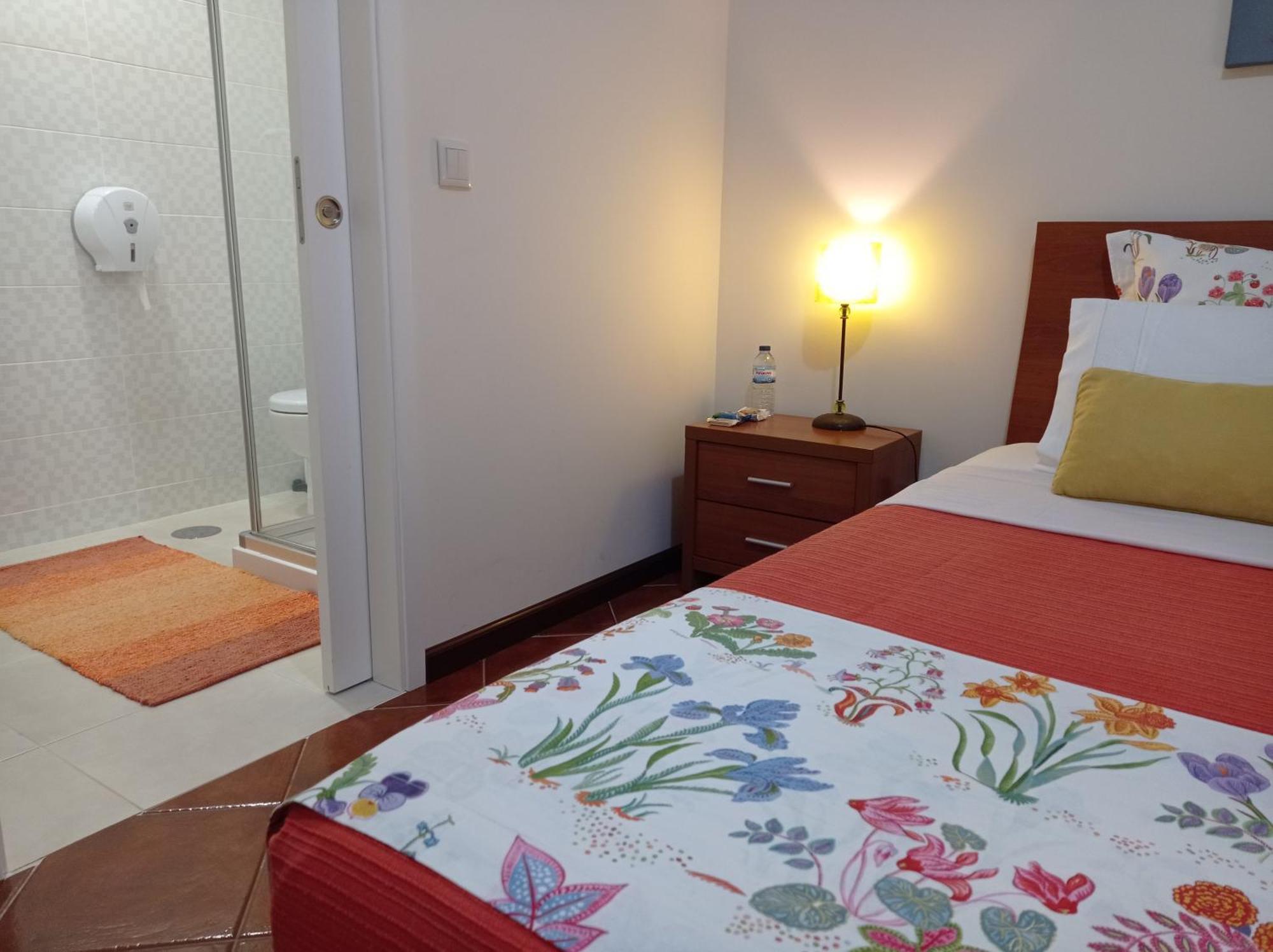 A Casa Da Ti Laura - Al Otel Aveiro Oda fotoğraf