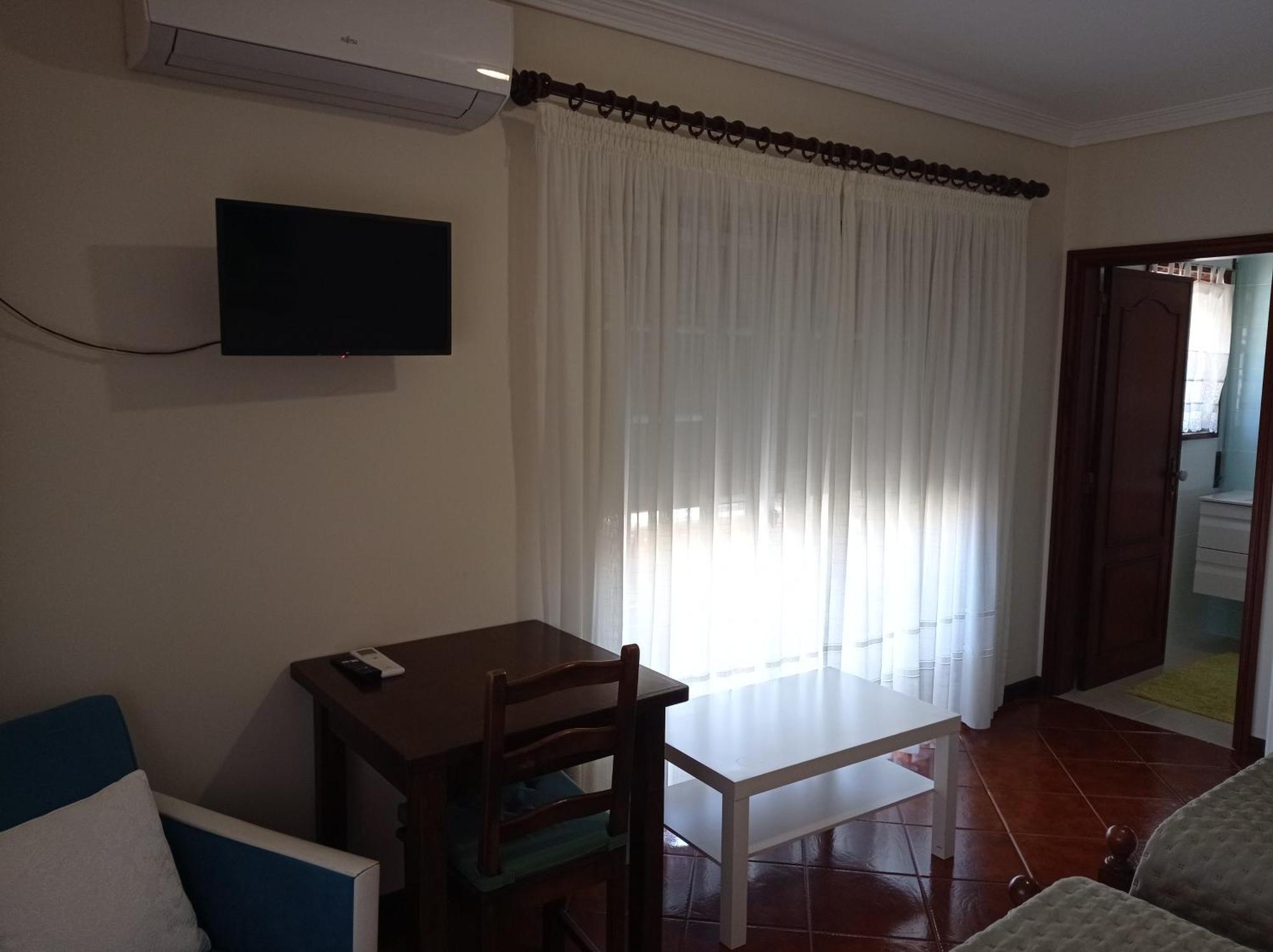 A Casa Da Ti Laura - Al Otel Aveiro Oda fotoğraf